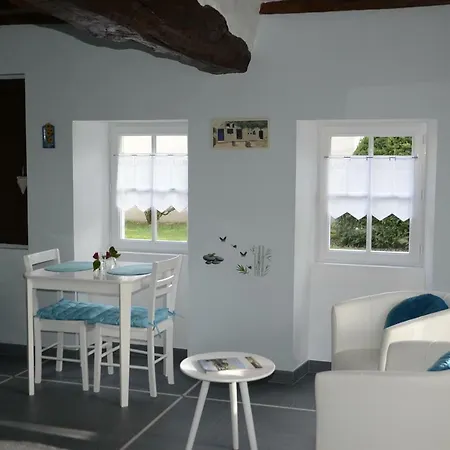 Domaine De Nocleg ze śniadaniem