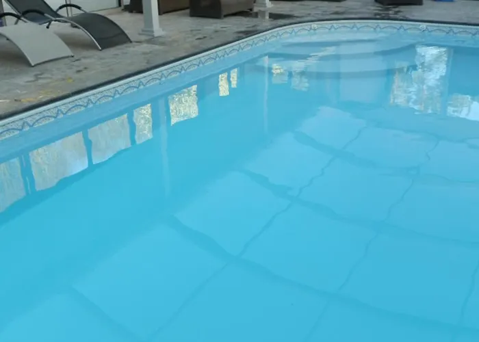 Couette-café Domaine De 3*