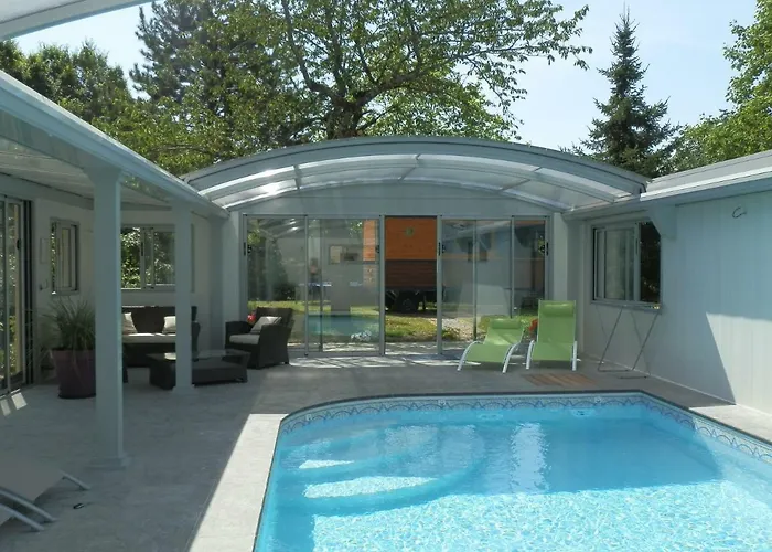 Domaine De Couette-café 3*